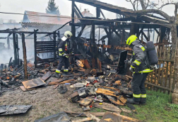 tűzoltás Dövényen